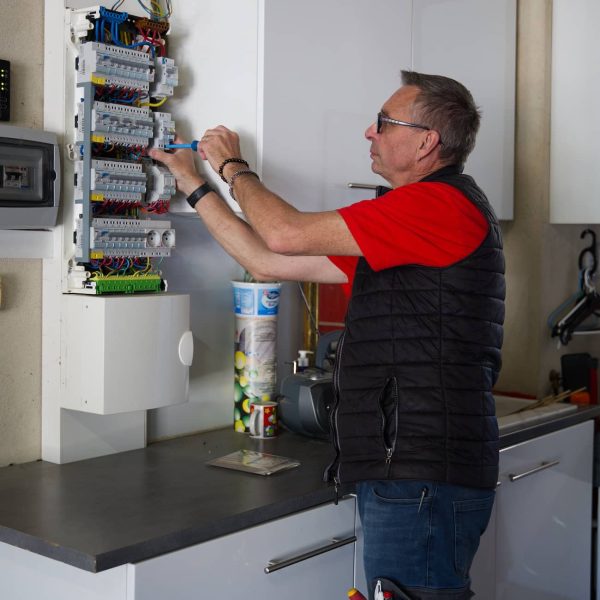 electricien-artisan-tournus